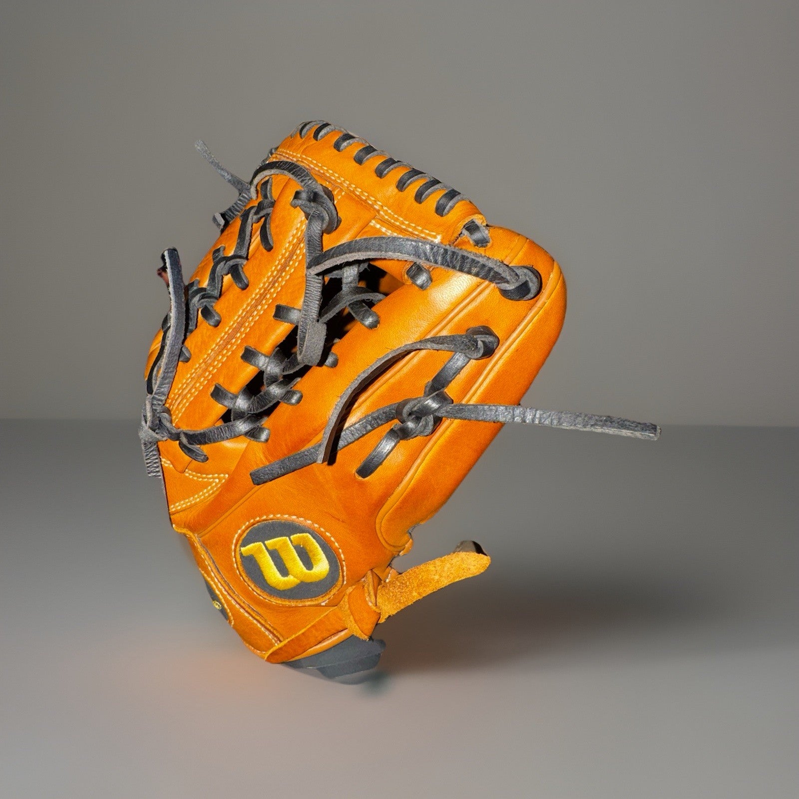 Wilson A900 Baseball Glove 11.75” Infield A09RB201175 – Right Hand Throw