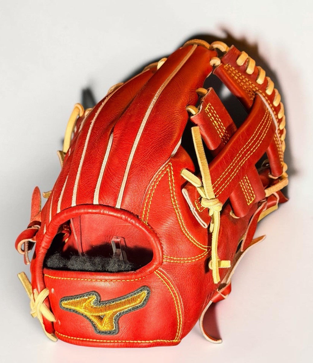 Mizuno Pro Classic HAGA JAPAN 11.5” Infield Baseball Glove RHT Red Tan Preowned