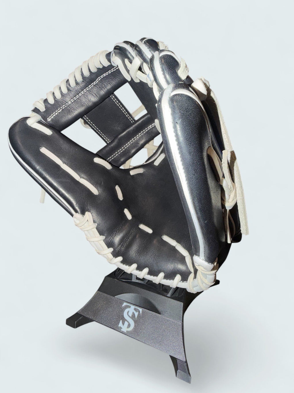 44 Pro Custom 11.5” I-Web Baseball Glove RHT Black White NEW Steerhide