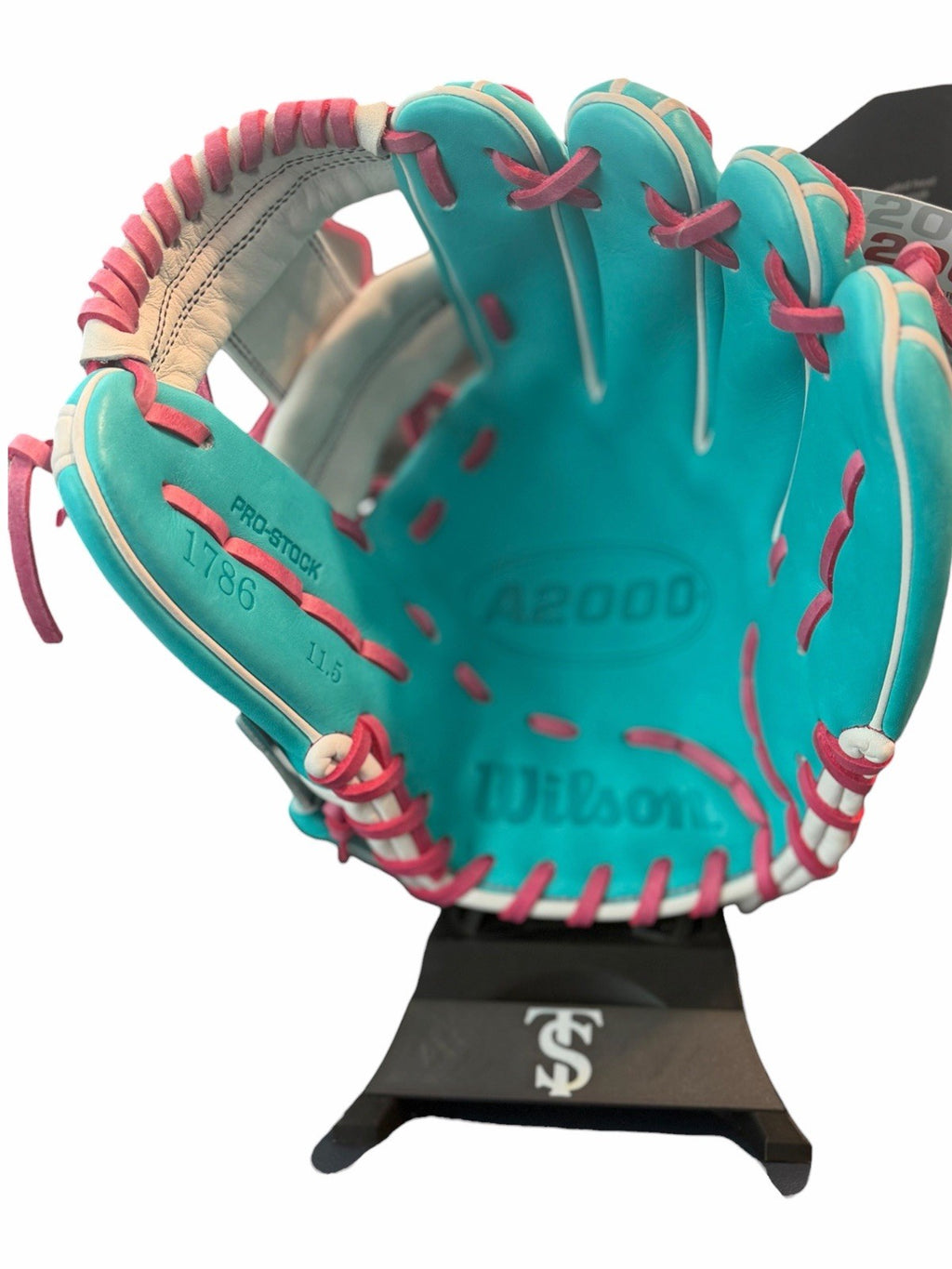 Wilson A2000 1786 11.5” Pro Stock Leather Baseball Glove RHT NWT Aqua Pink