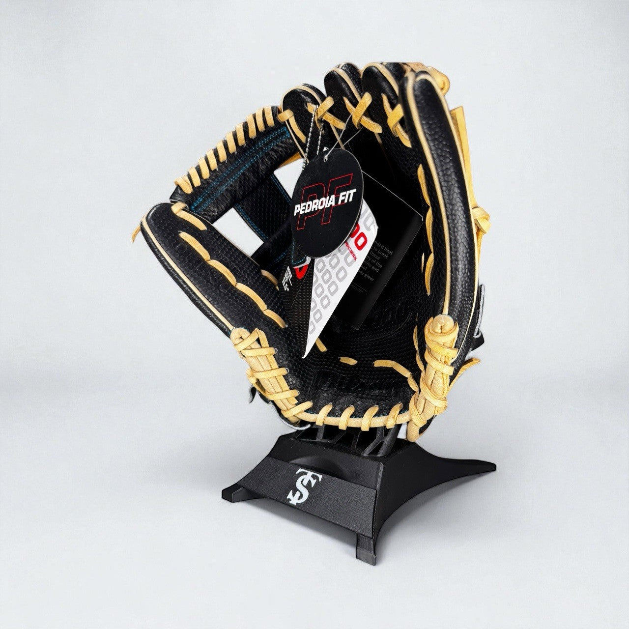 Wilson A2000 SuperSkin DP15 Spin Control Baseball Glove 11.5". New With Tags