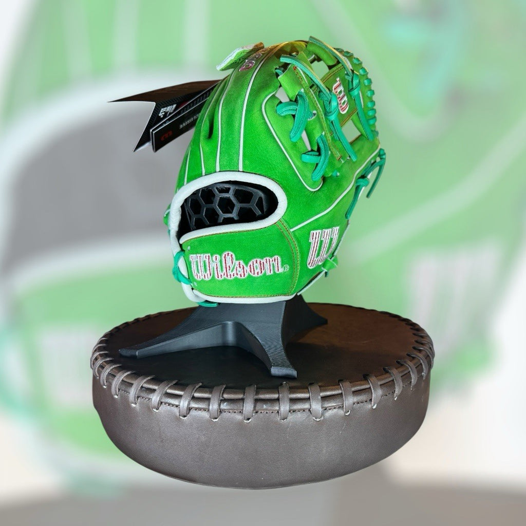 2024 Wilson Shriners Children's A2000 1786 11.5” Infield Baseball Glove: WBW1025