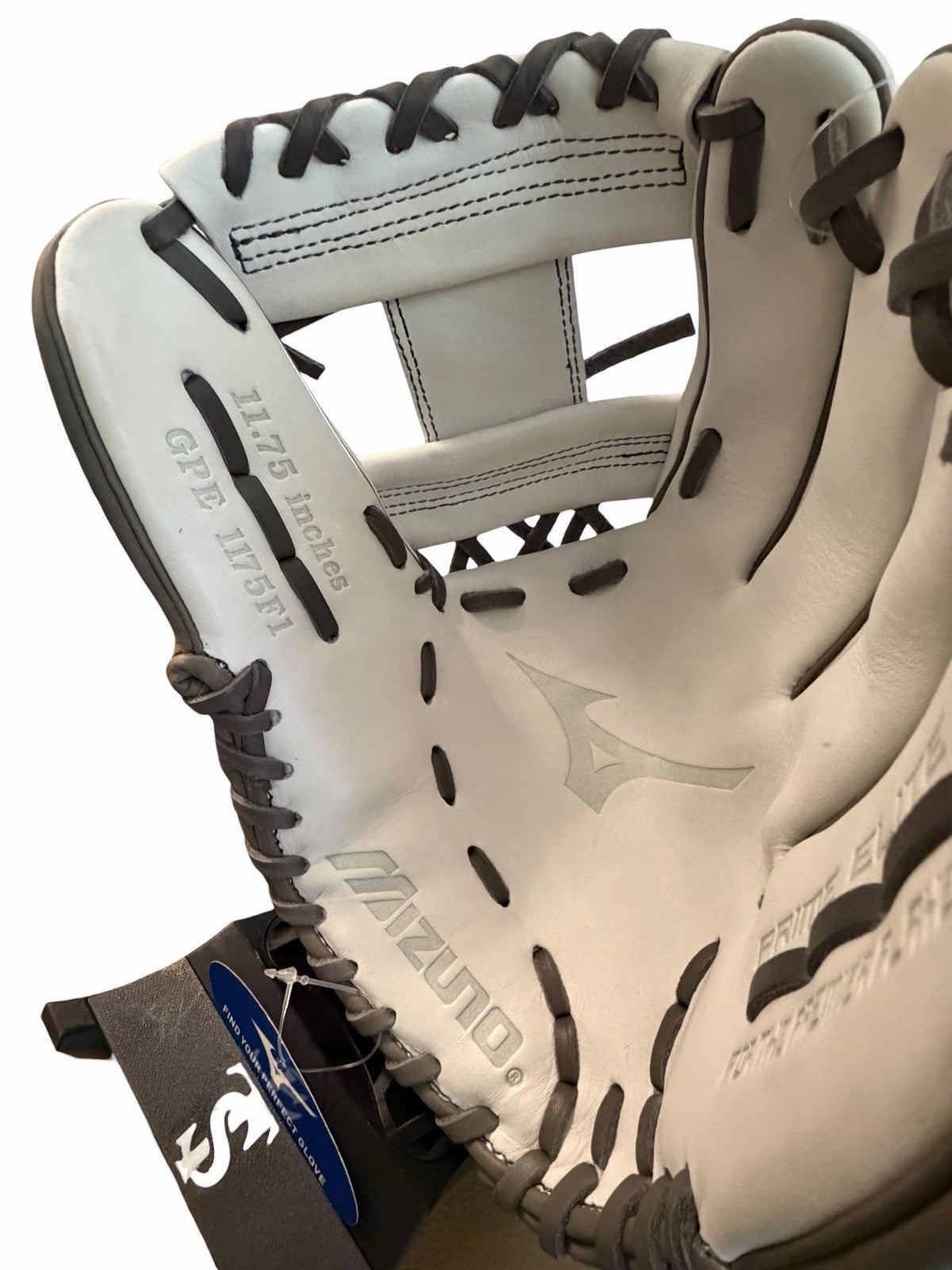 Mizuno Prime Elite 11.75” – BRAND NEW w/ Tags – Cream Dream Glove