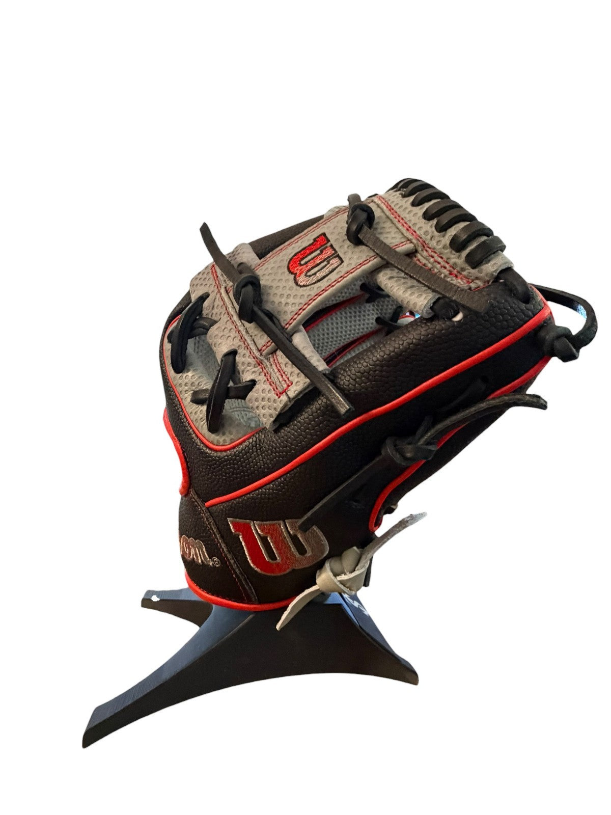 Wilson A2000 11.5” Infield Glove – Gray/Black/Red  75% Broken In Practice Ready