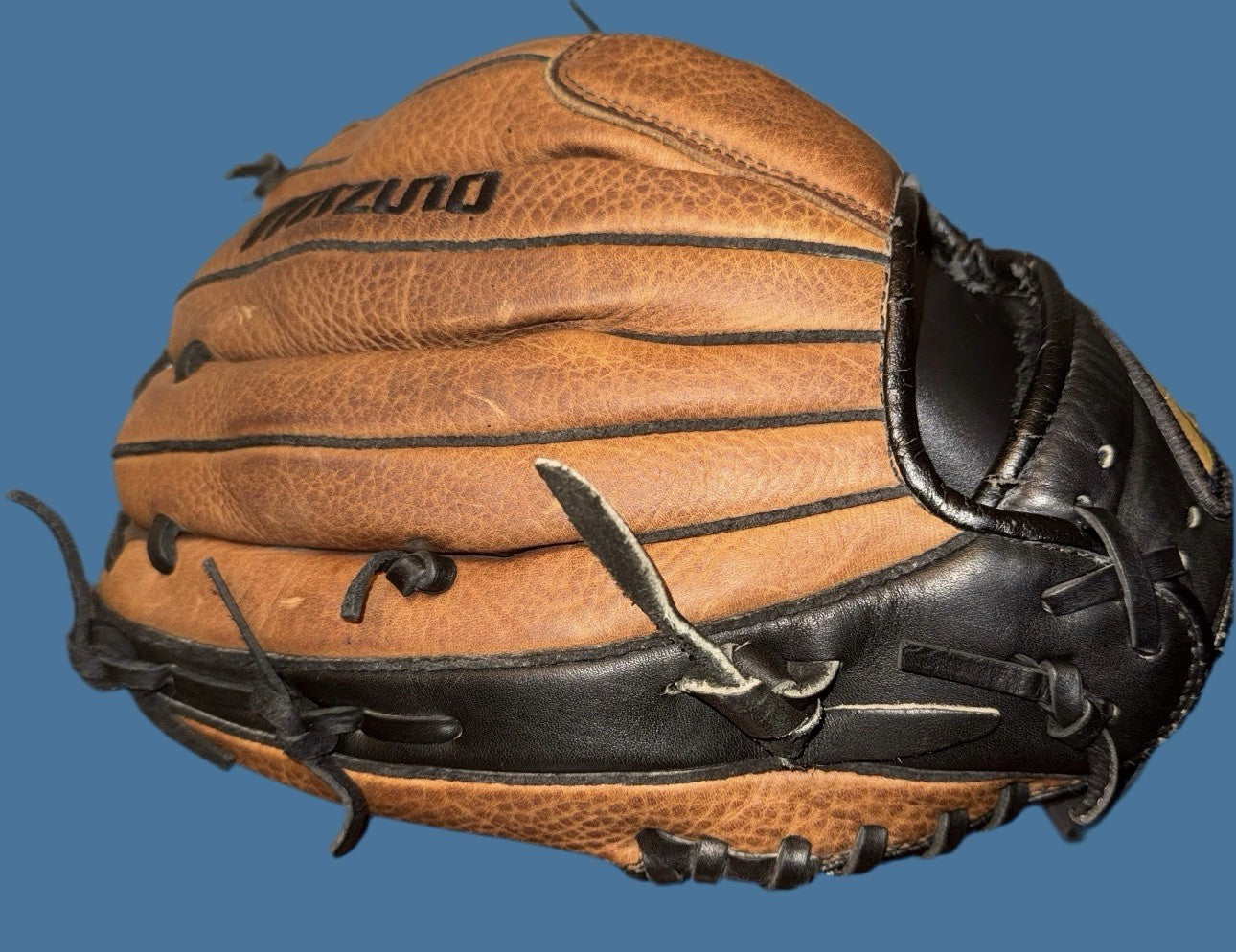 Mizuno World Win - 11.5 inch Baseball Glove (GGR-1150)