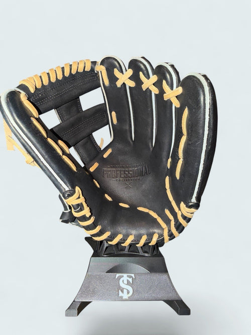 Easton Professional Collection C32 11.75" Baseball Glove RHT BNWT - Single Post