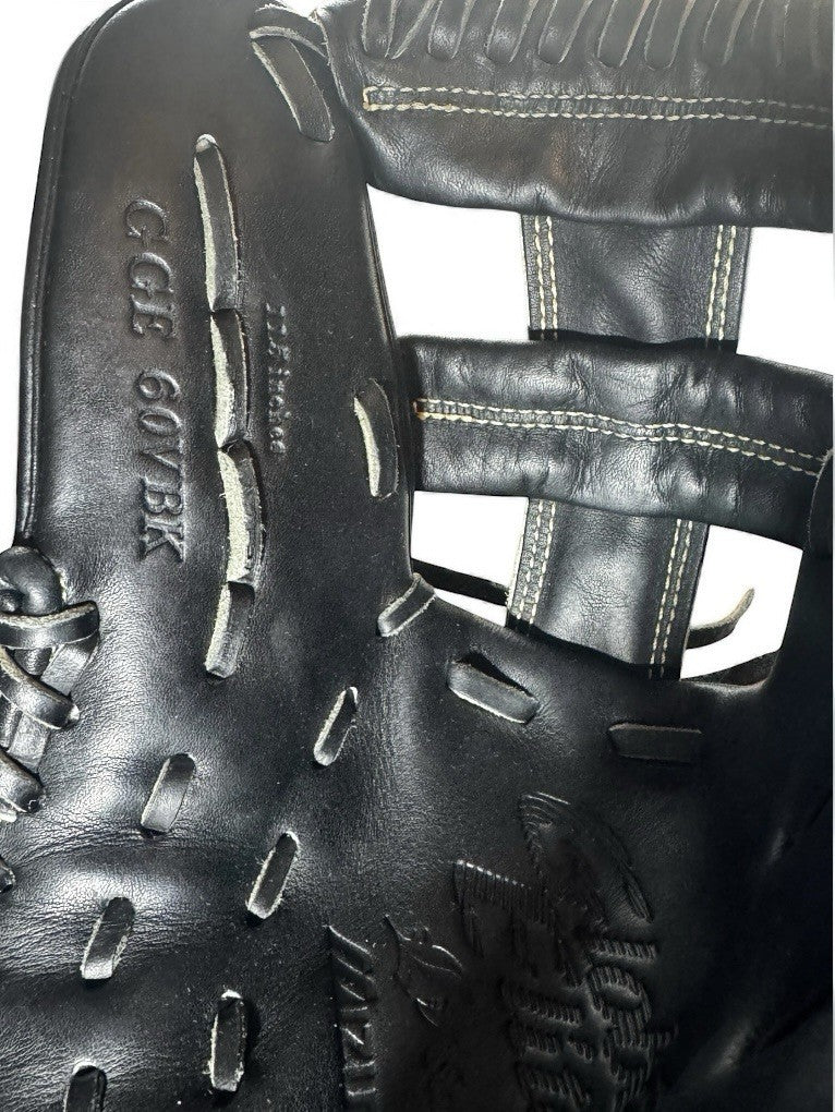 Mizuno Global Elite - RHT - 11.5” INF -  GGE60VBK (Global Elite Series) Glove