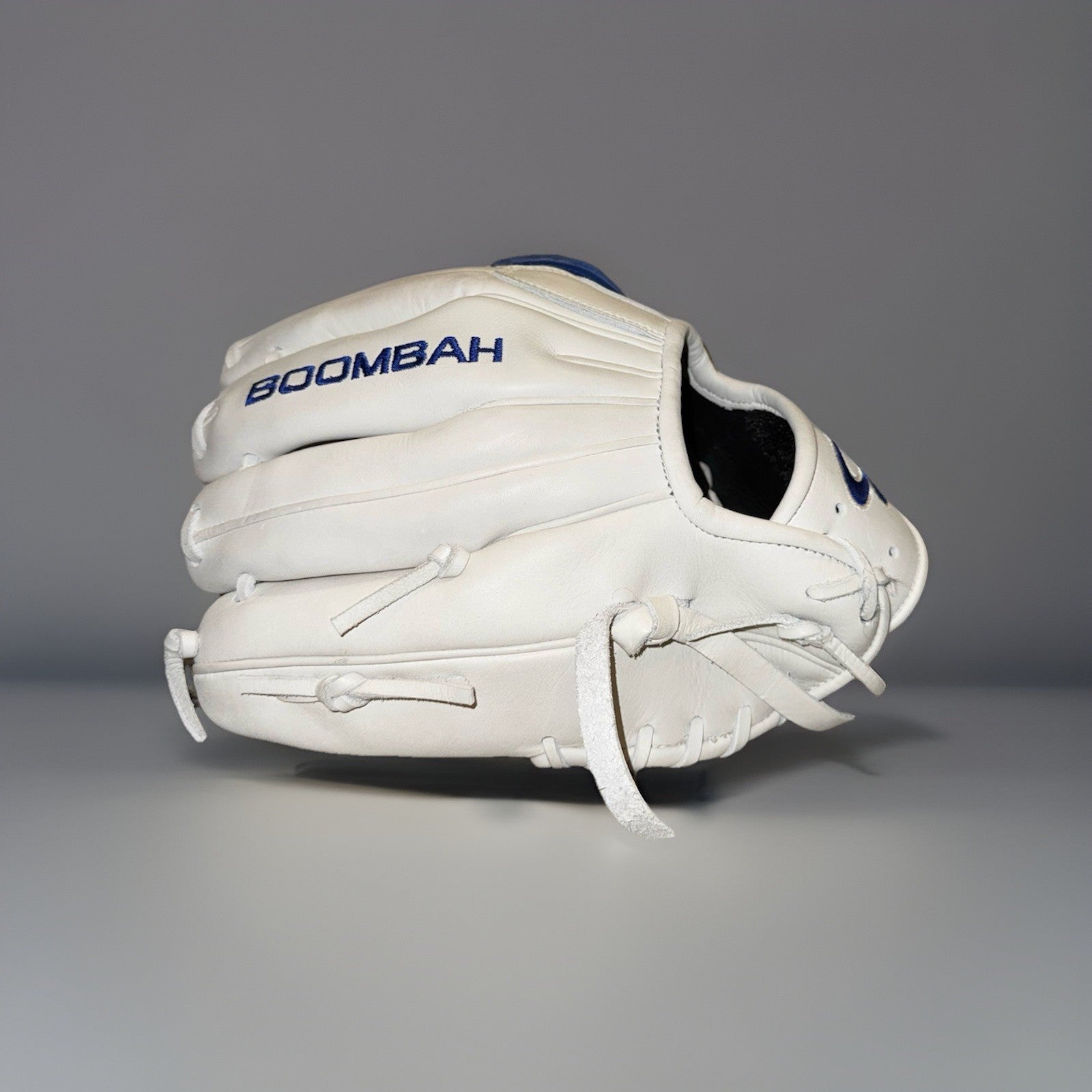 Boombah Vitilla RHT 11.5” White/Blue - H-Web Glove – Dominican Style!