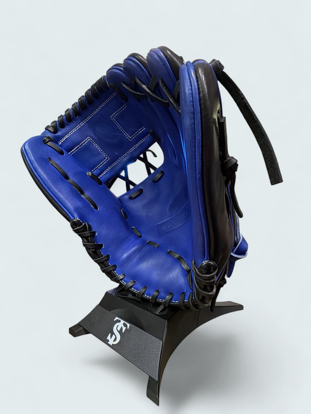 SACCO 11.75” Japanese Kip Leather Infield Glove RHT New w/o Tags -  Blue & Black