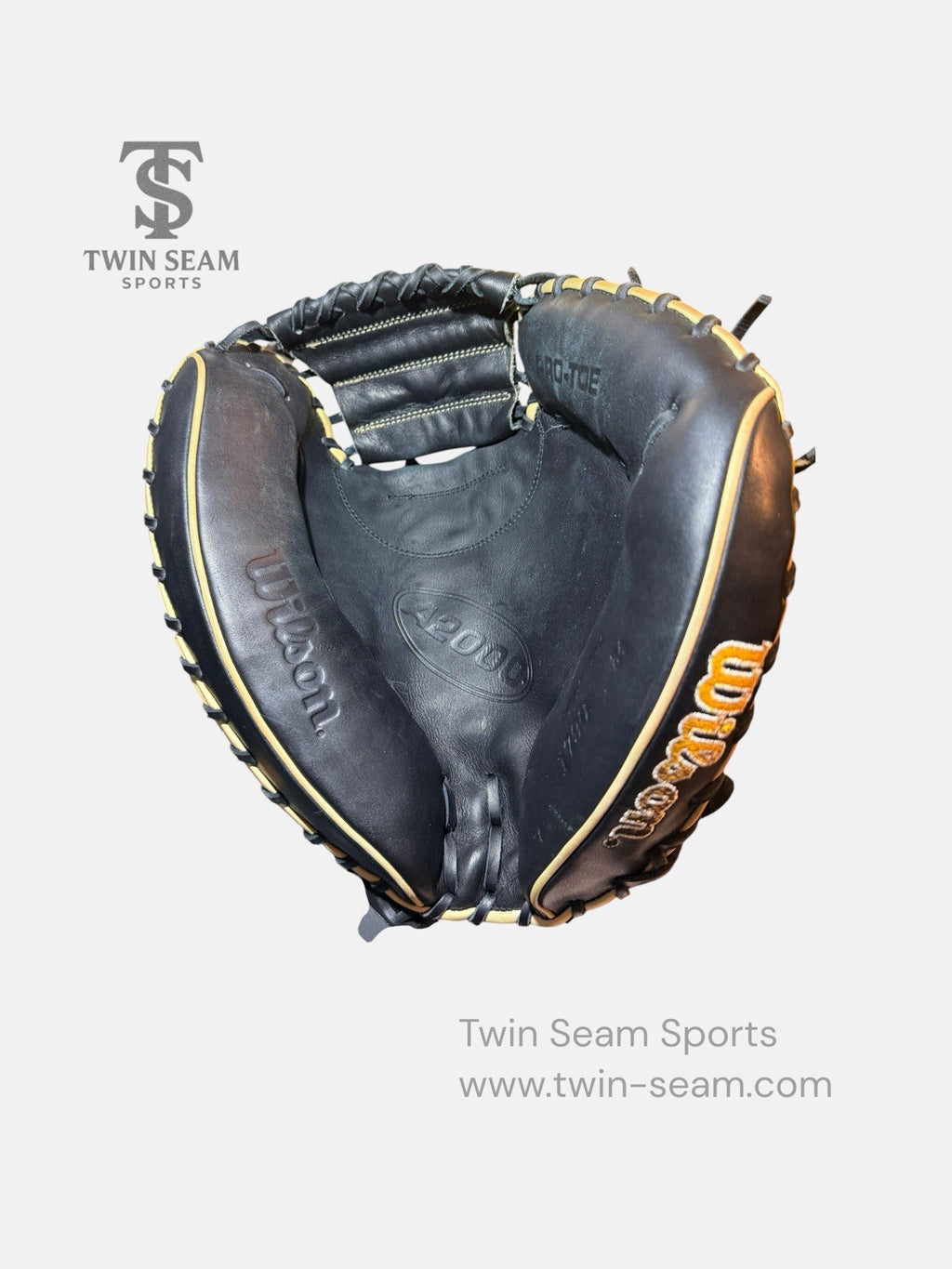Wilson A2000 1790 34” SuperSkin Catcher’s Mitt RHT Black/Tan Baseball Glove