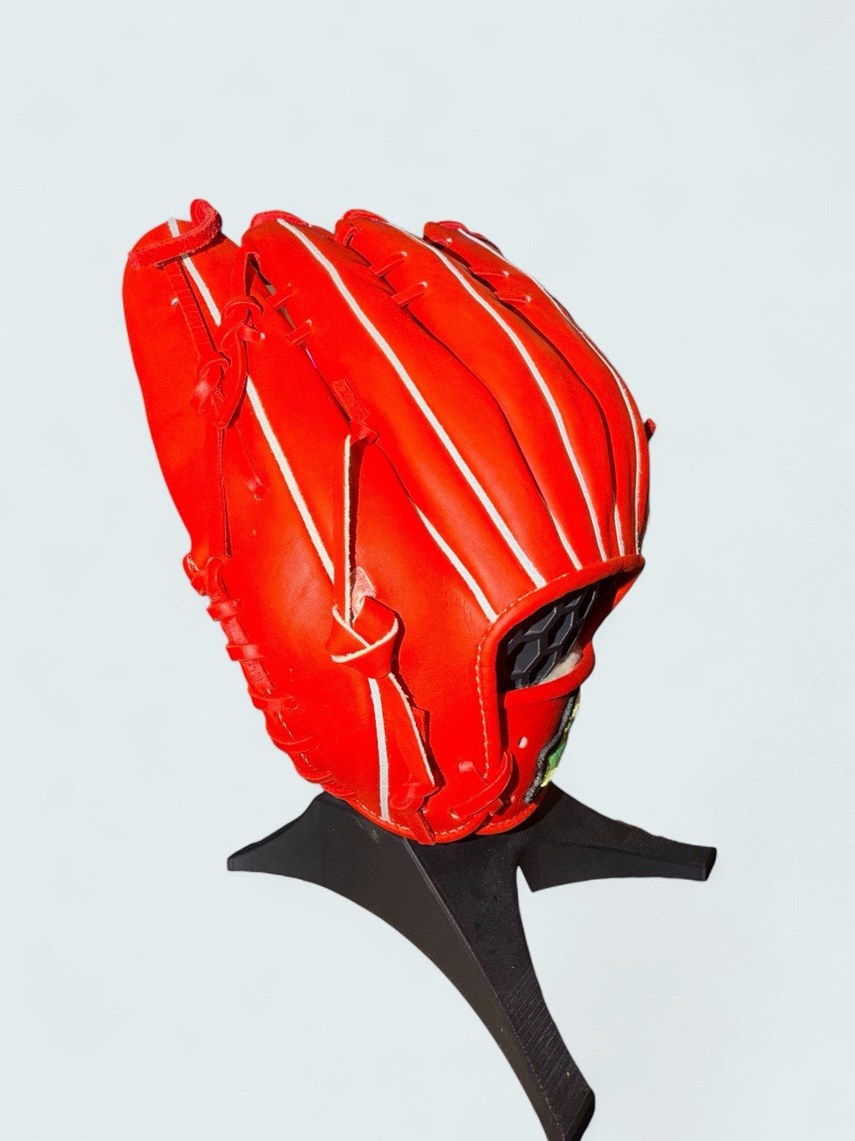SSK “Green” Model - 13” Outfielder Soft/Rubberball Glove. BNWT - RHT - Mod Trap