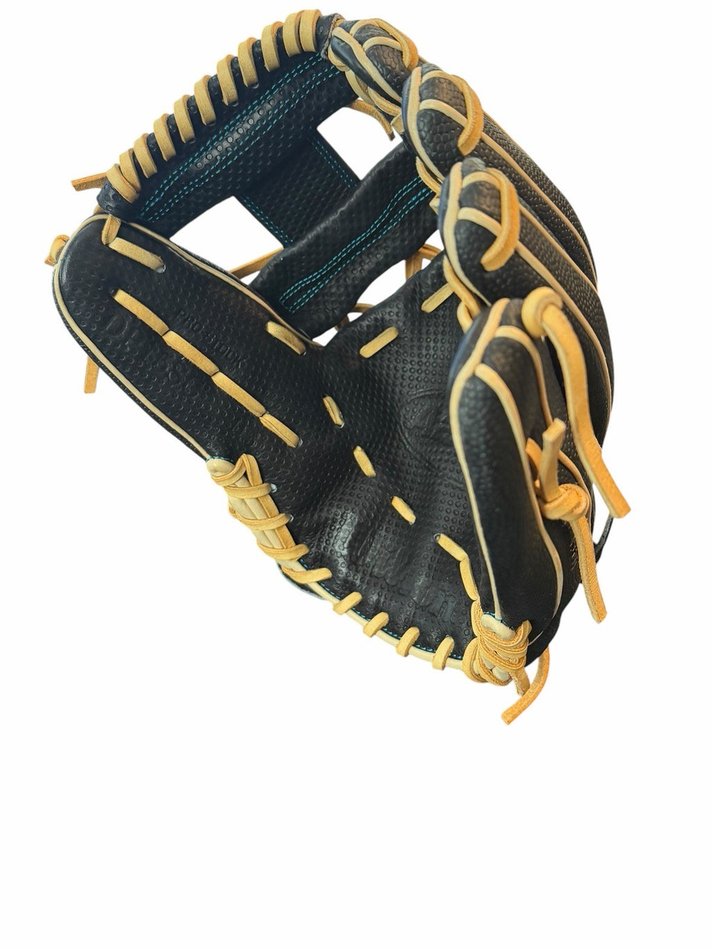 Wilson A2000 DP15 11.5" - Game-Ready Beast