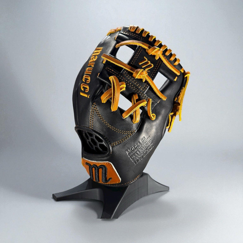 Marucci Capitol Series 11.50” RHT Baseball Glove – Black/Gold – Brand New!