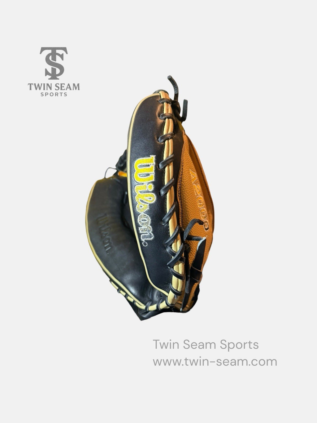Wilson A2000 1790 34” SuperSkin Catcher’s Mitt RHT Black/Tan Baseball Glove