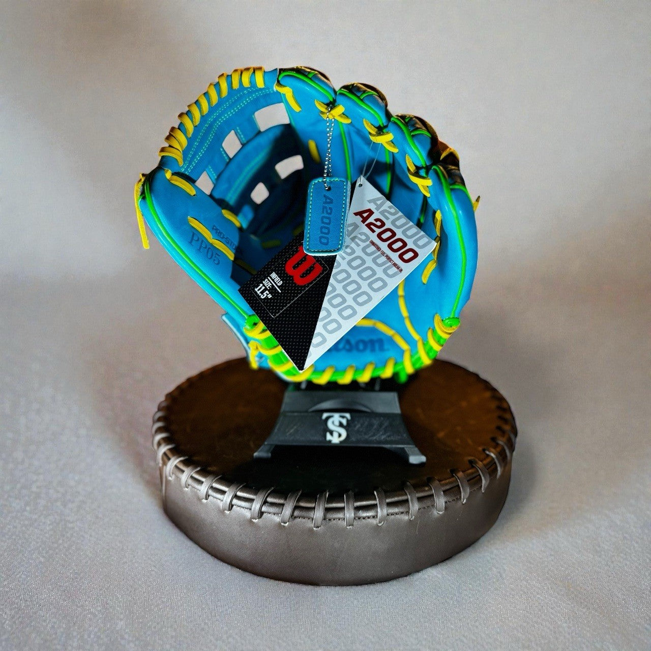 Wilson A2000 PP05 11.5” – Elly De La Cruz Design – Brand New w/ Tags