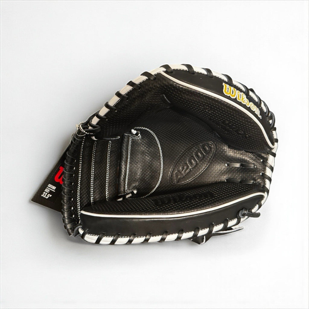 Wilson A2000 SuperSkin M1D Spin Control 33.5" Catcher's Mitt: WBW100995335
