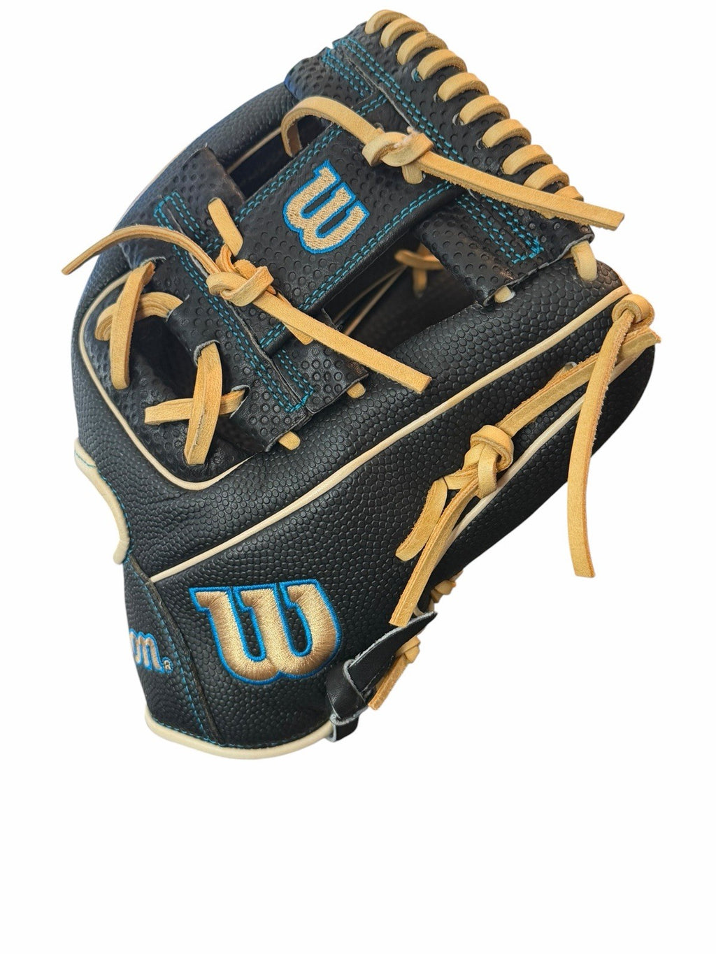 Wilson A2000 DP15 11.5" - Game-Ready Beast