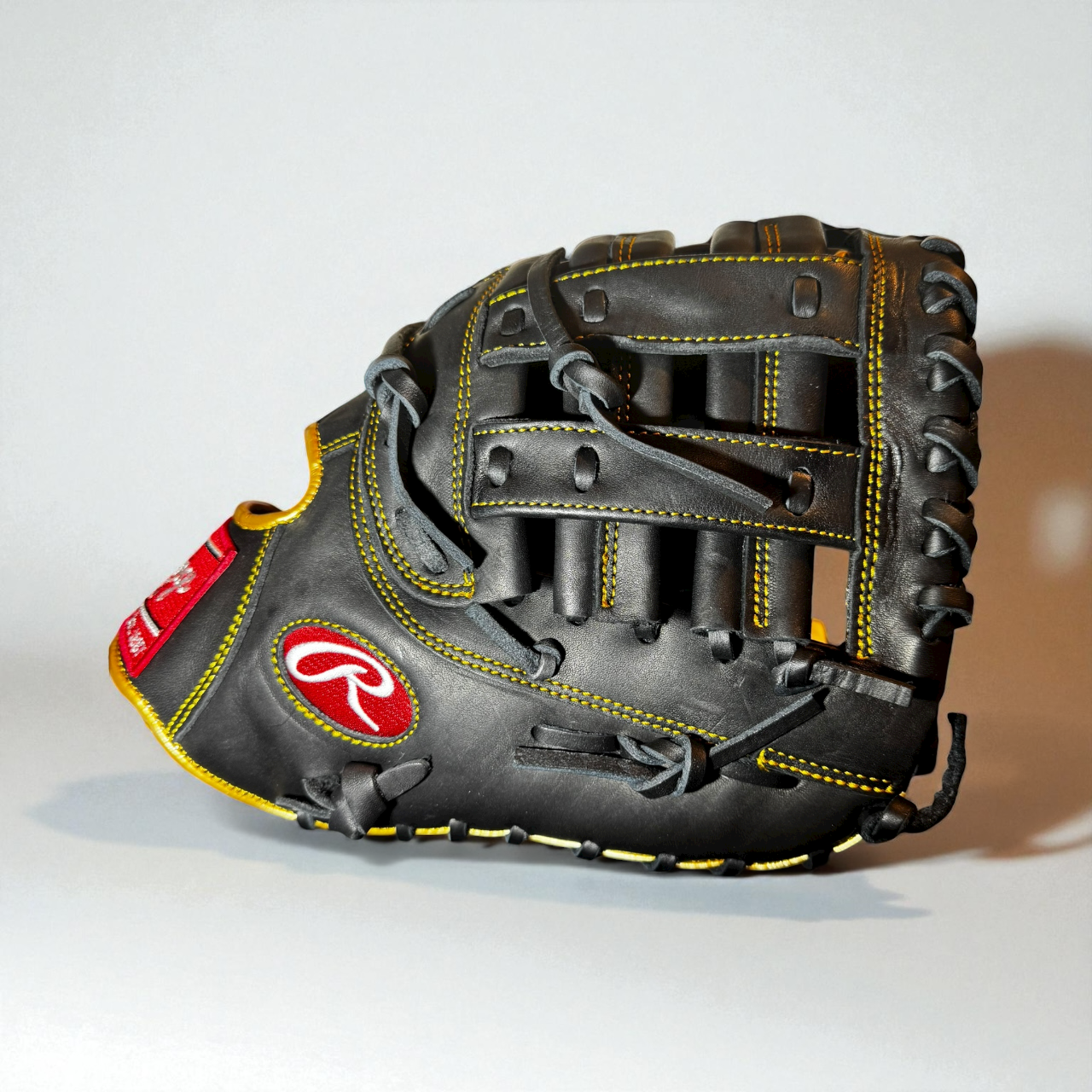 Rawlings R9 12.5" First Base Mitt RHT – R9FM18BG – Premium Feel & Ready to Game
