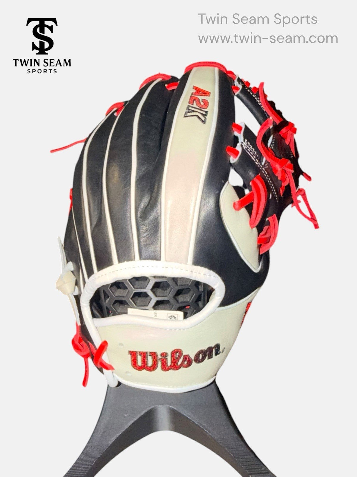 Wilson A2K 1724 11.75” Infield Baseball Glove RHT Silver Black Red Made Japan
