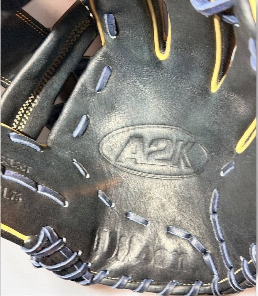Wilson A2K 1723 11.75” Infield Glove RHT Blue Snakeskin Black Made in Japan