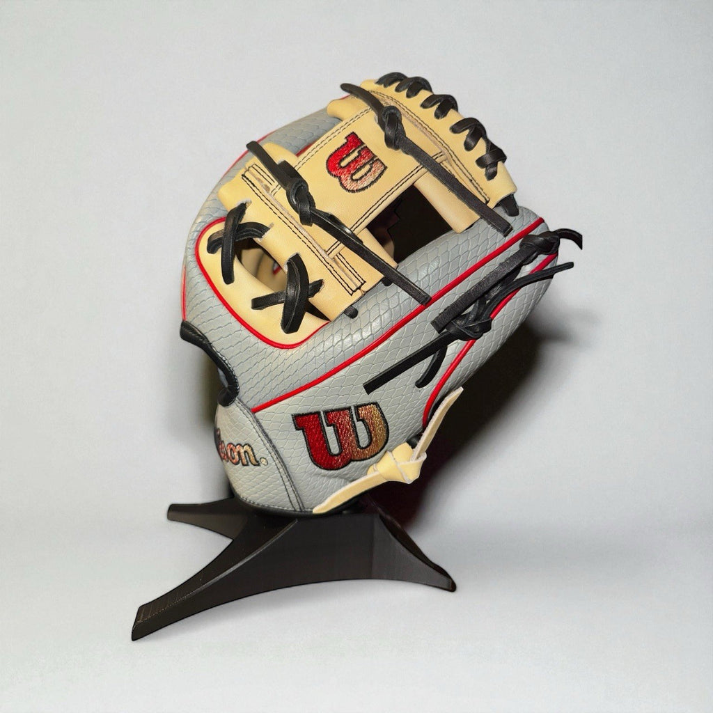 WILSON A2000 PF88 PRO STOCK BASEBALL GLOVE 11.25" - RH $329.99 Retail