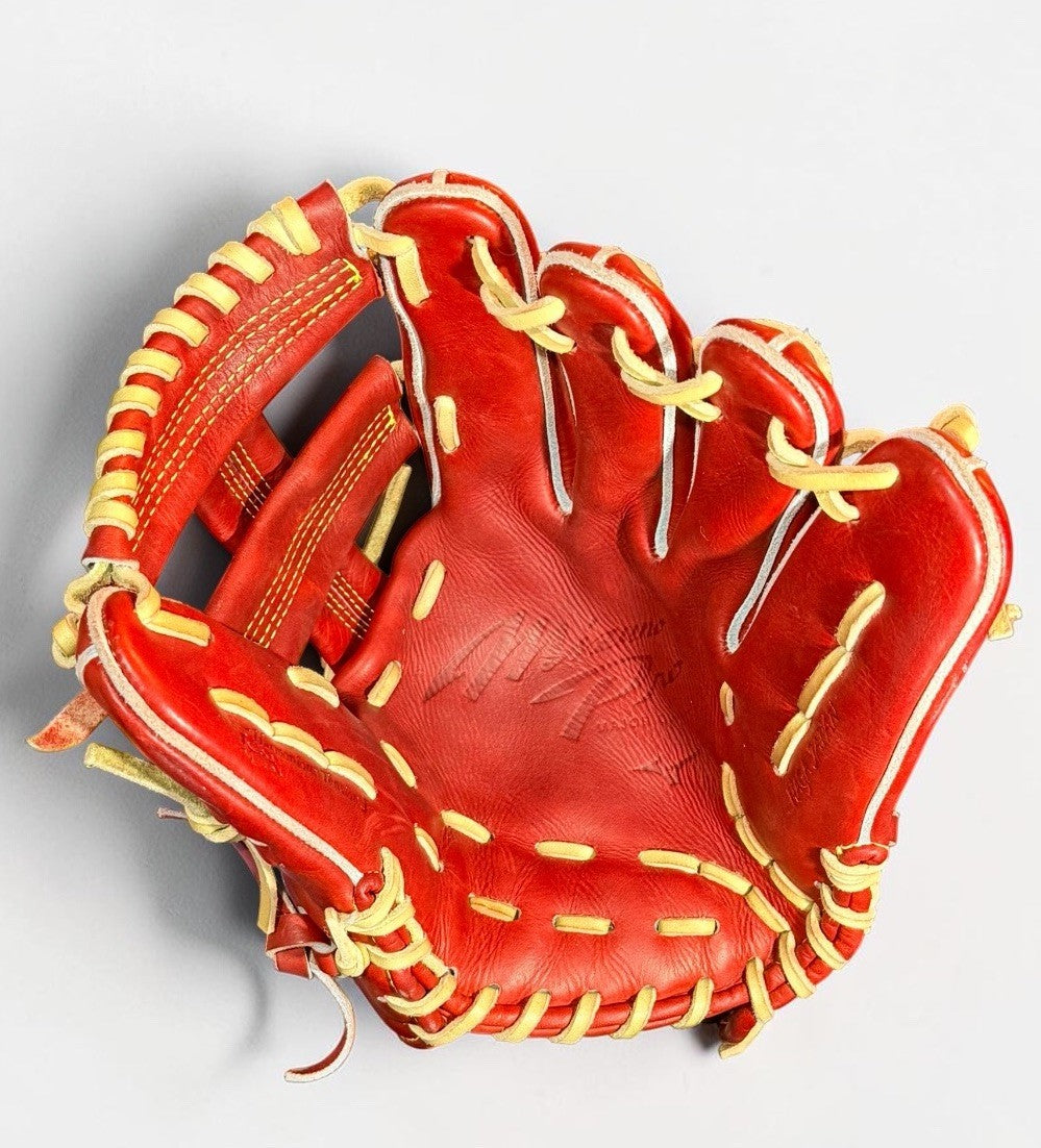 Mizuno Pro Classic HAGA JAPAN 11.5” Infield Baseball Glove RHT Red Tan Preowned