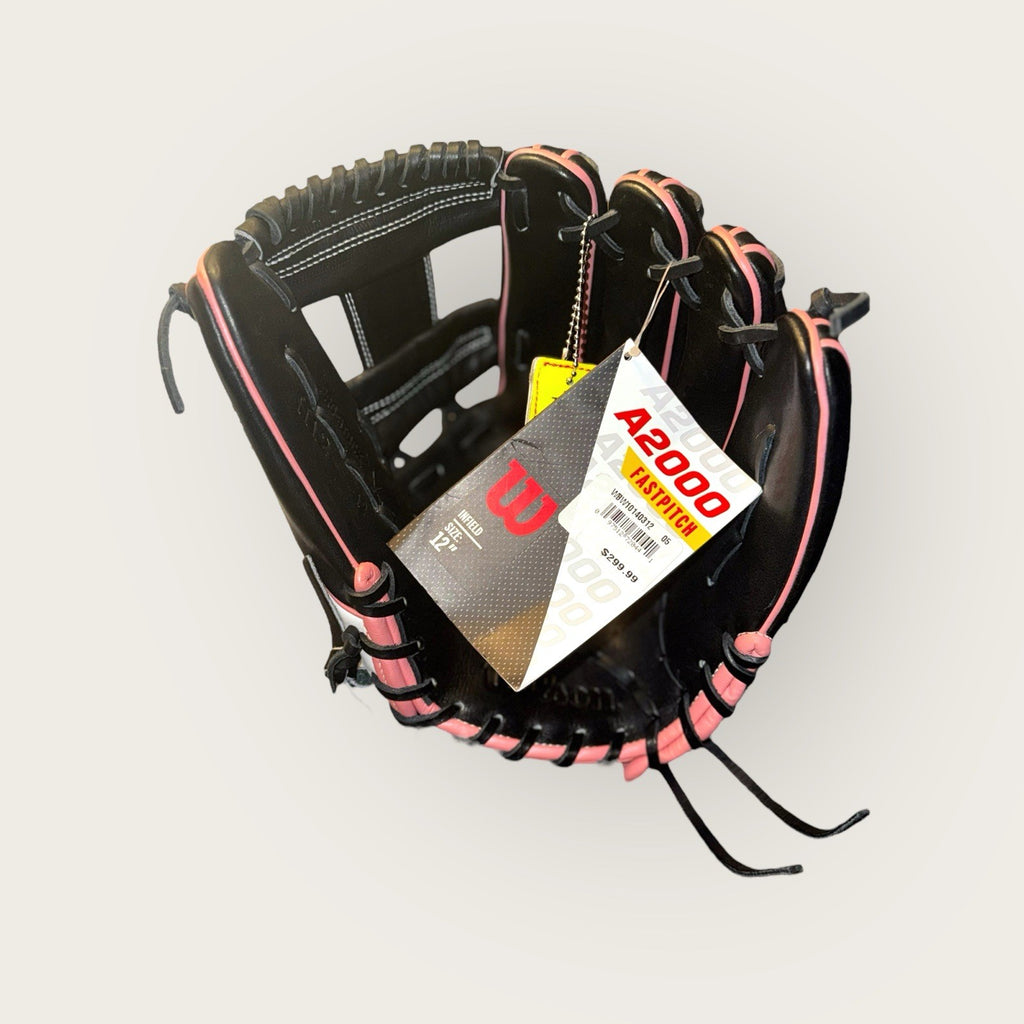 🌟 Wilson A2000 H12 12” Fastpitch Softball Glove – Black/Pink/White 🌟