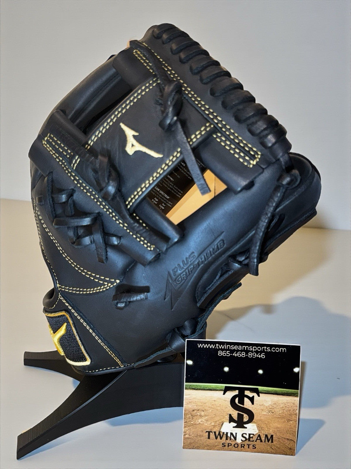 Mizuno MVP Prime 11.5” Baseball Glove – Right Hand Throw – GMVP1151P4