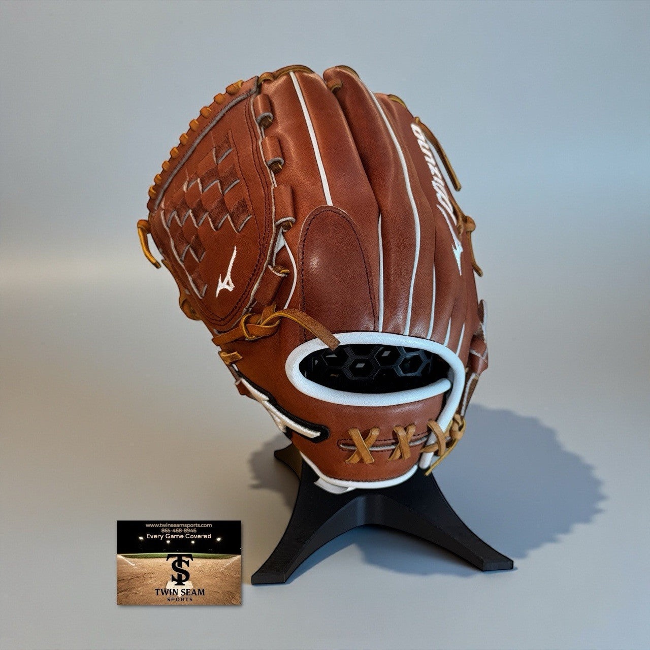 Mizuno Pro Select Fastpitch 12” Glove – LHT – “Built Different” Edition