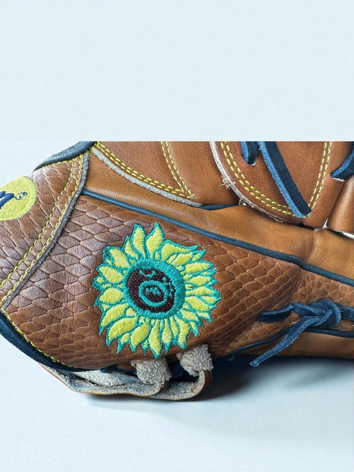 RARE! Wilson A2000 Glove Of The Month GOTM100 Mike Clevinger 12”