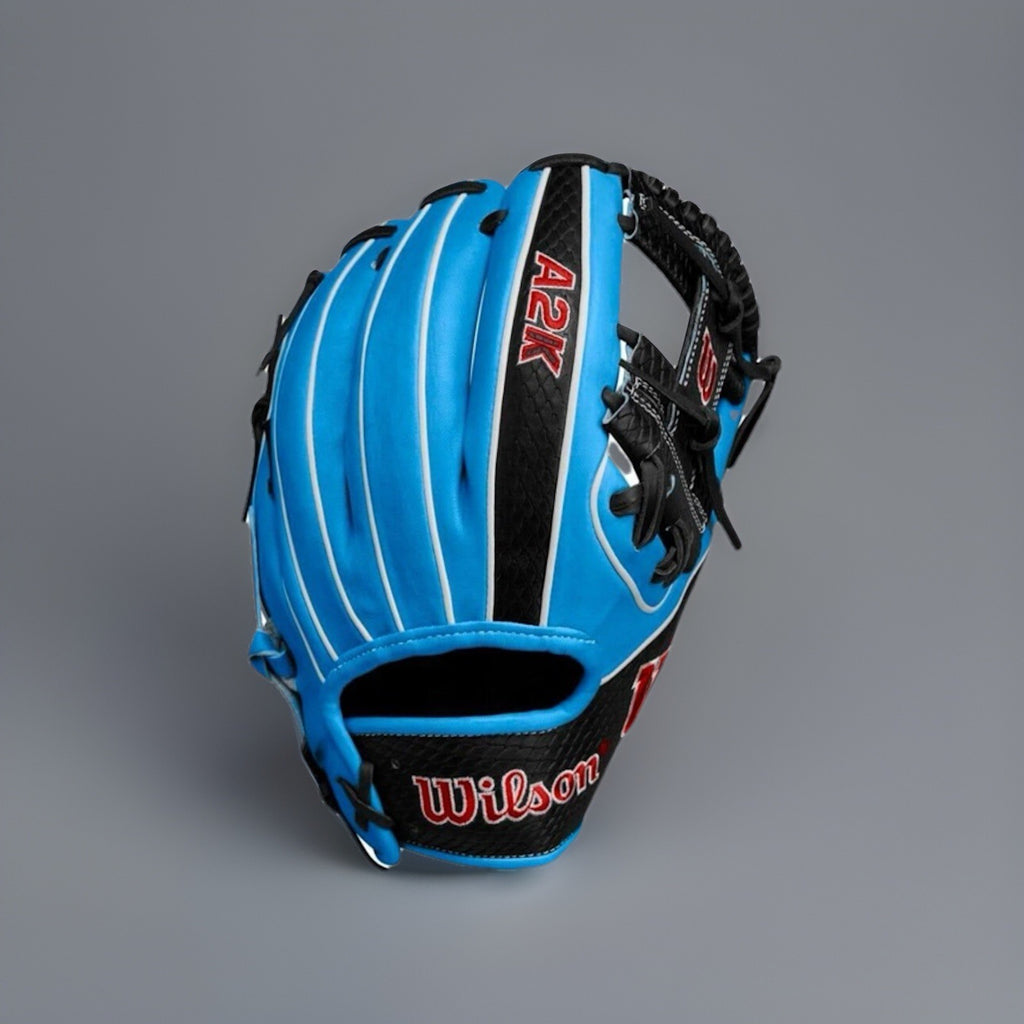 2024 Winter Wilson A2K 1786 11.5" Infield Baseball Glove: WBW102686115