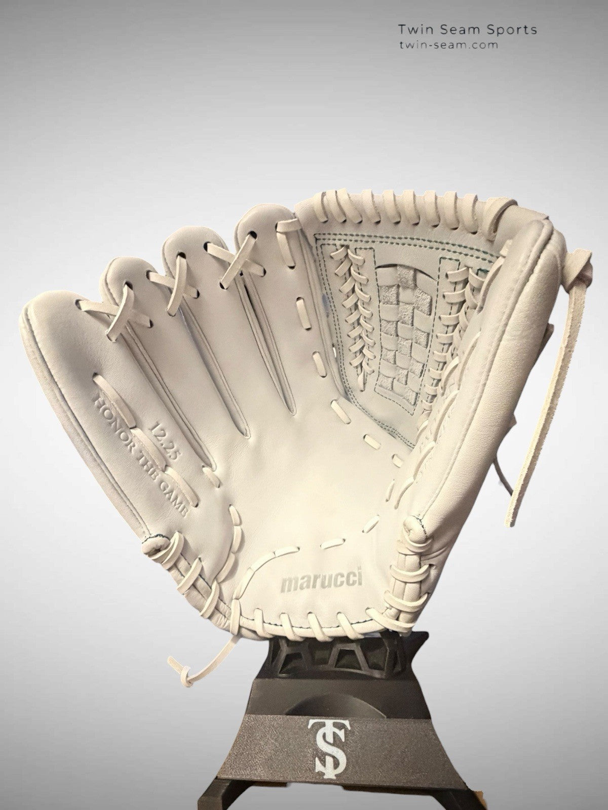 Marucci Cypress 12.25” Fastpitch Glove LHT Pattern .04 (46K5) - BRAND NEW w/tags