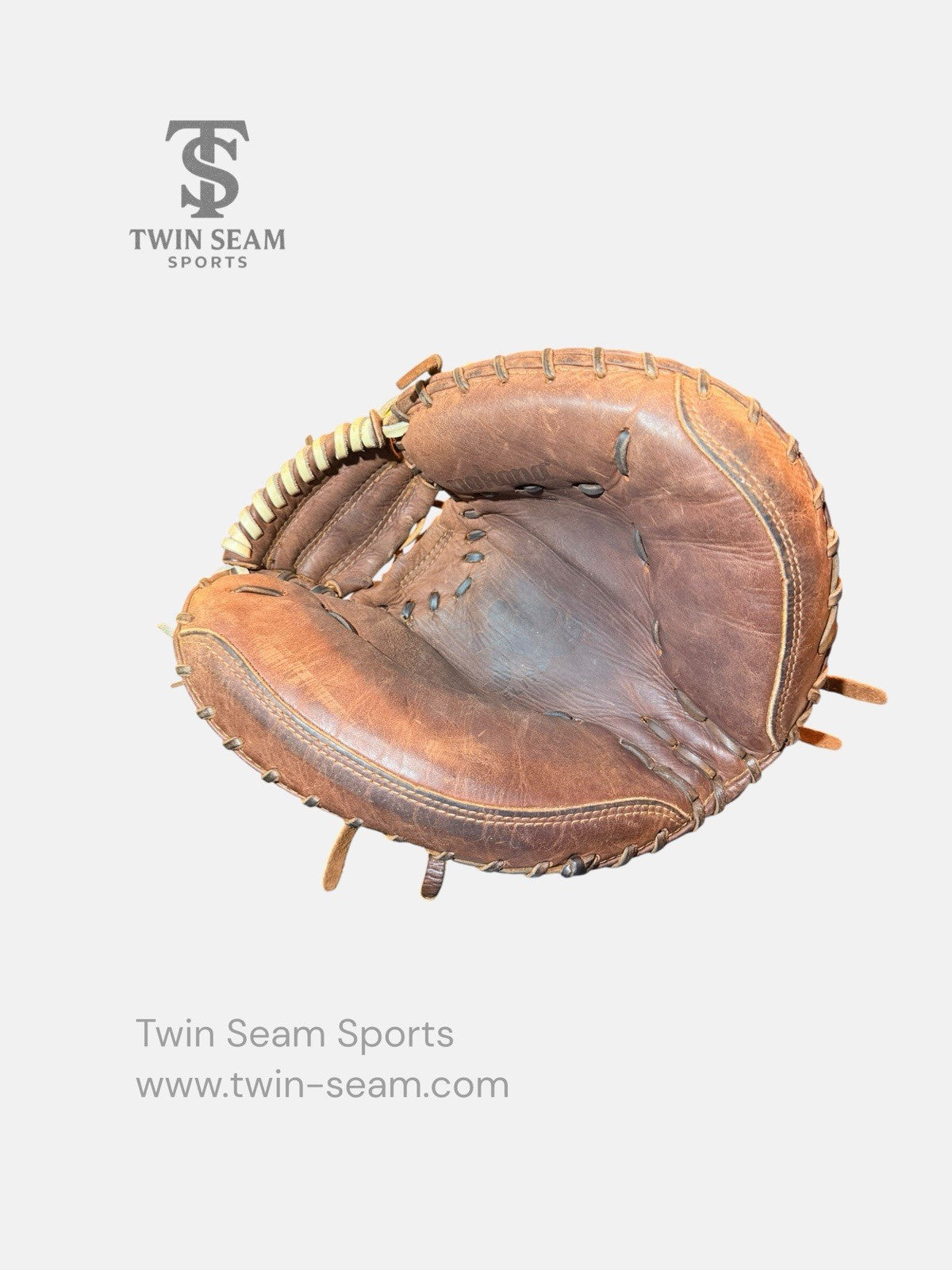 Nokona X2 Elite 3300 RHT Baseball Catcher’s Mitt USA Made Needs Web Repair