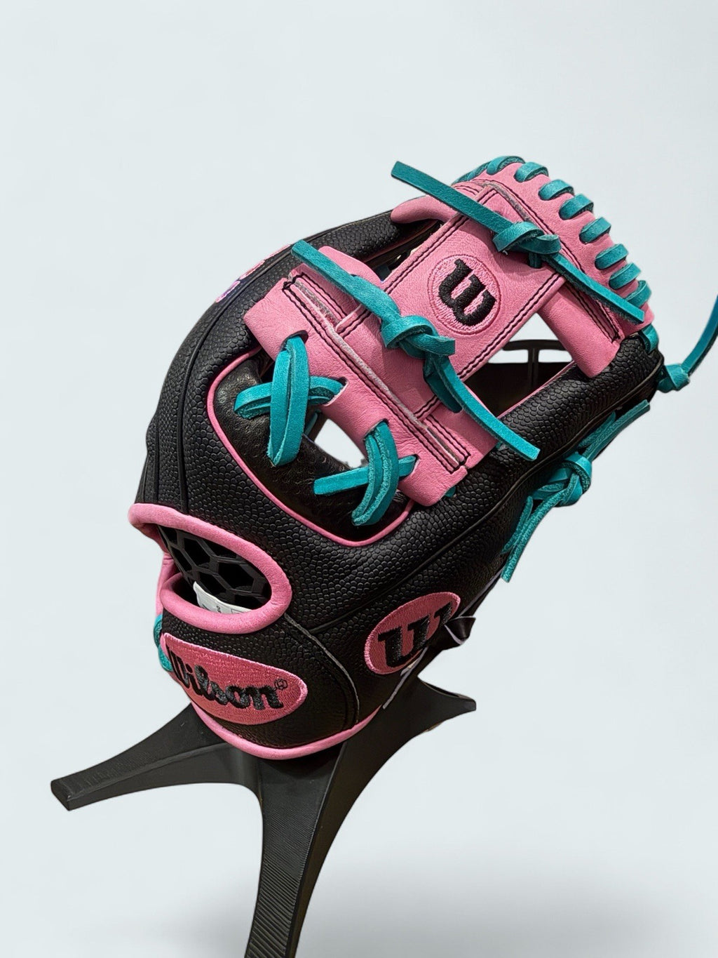 Wilson A2000 1786 Spin Control SuperSkin 11.5” Black Pink Teal RHT NWT