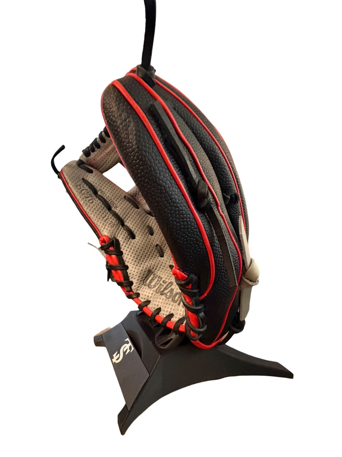 Wilson A2000 11.5” Infield Glove – Gray/Black/Red  75% Broken In Practice Ready