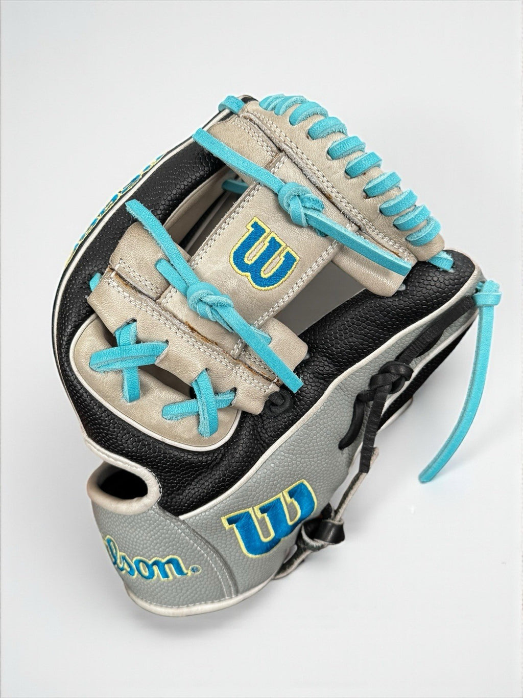 Wilson A2000 1786SS Baseball Glove 11.5" infield RHT - Black