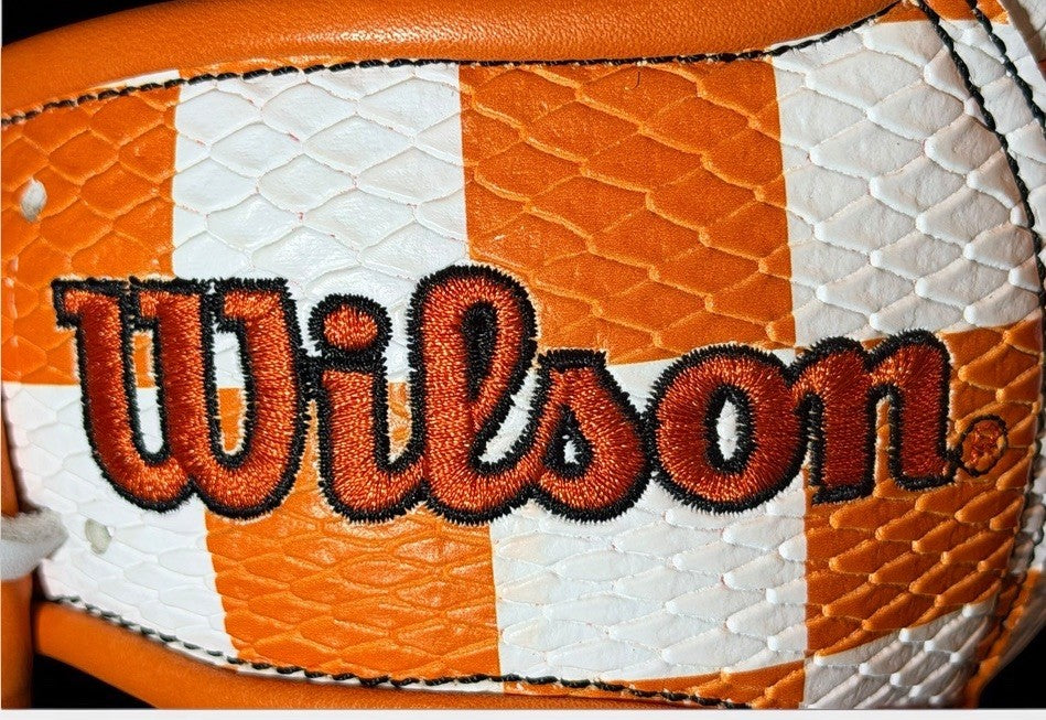 Wilson A2000 1786SS Knoxville 11.5” SuperSkin Infield Glove RHT Orange White