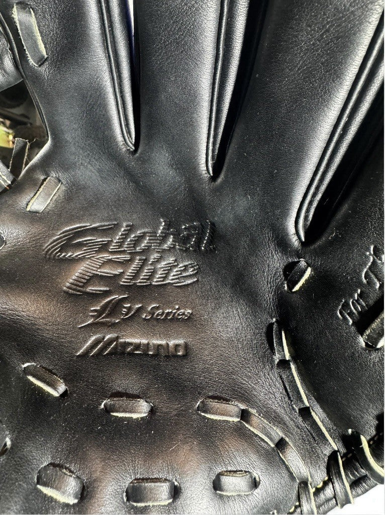 Mizuno Global Elite - RHT - 11.5” INF -  GGE60VBK (Global Elite Series) Glove