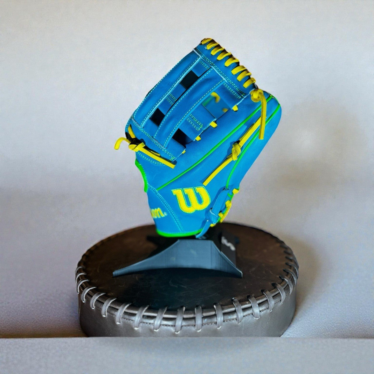 Wilson A2000 PP05 11.5” – Elly De La Cruz Design – Brand New w/ Tags