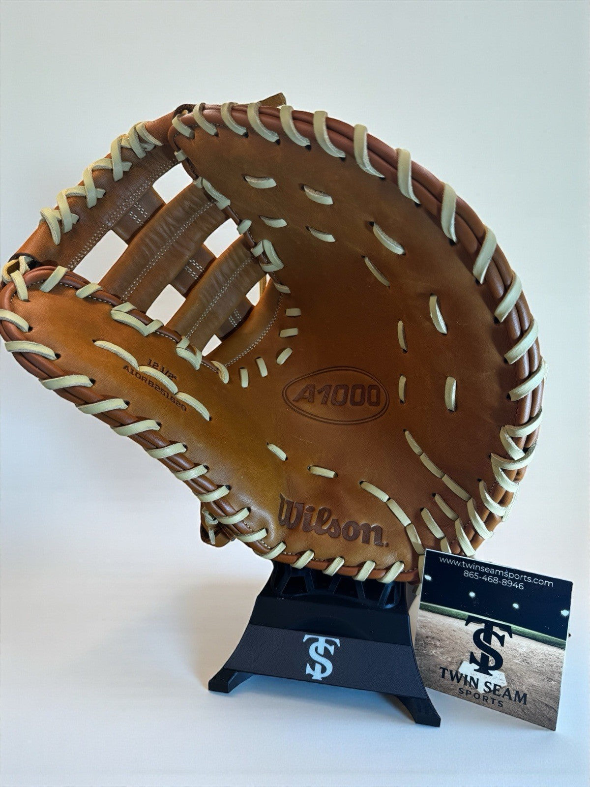 Wilson A1000 1620 12.5" Baseball First Base Mitt: WBW102587125 - BRAND NEW