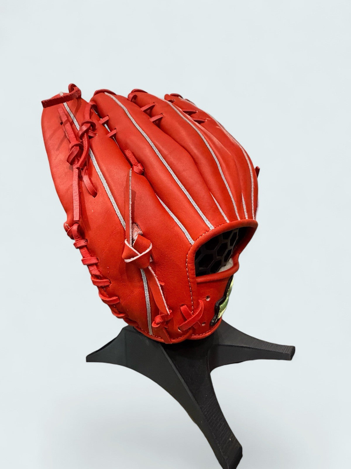 SSK “Green” Model - 13” Outfielder Soft/Rubberball Glove. BNWT - RHT - Mod Trap