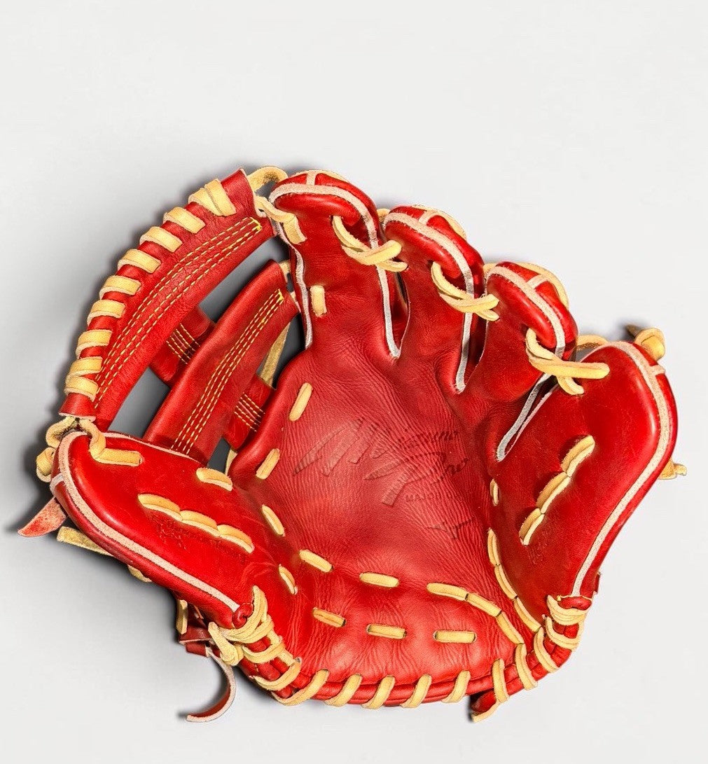 Mizuno Pro Classic HAGA JAPAN 11.5” Infield Baseball Glove RHT Red Tan Preowned