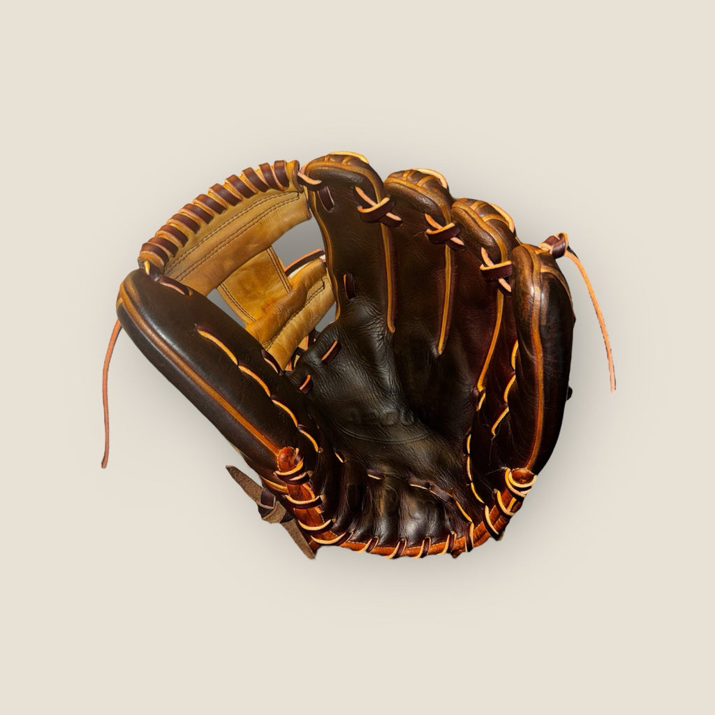 ⚾ Wilson A2000 1787 – 11.75” Infield Glove – Refreshed & Ready to Game ⚾