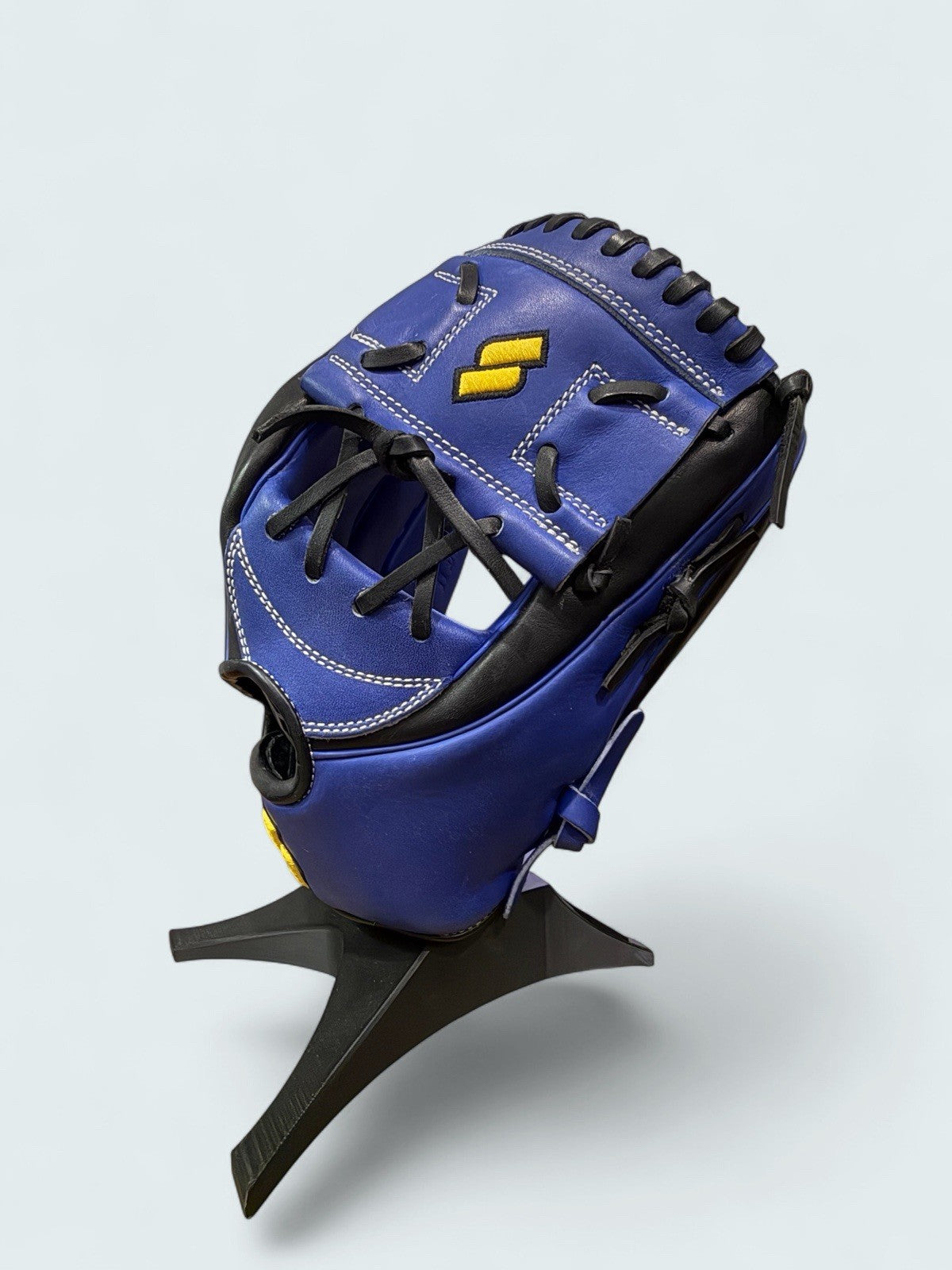 SACCO 11.75” Japanese Kip Leather Infield Glove RHT New w/o Tags -  Blue & Black