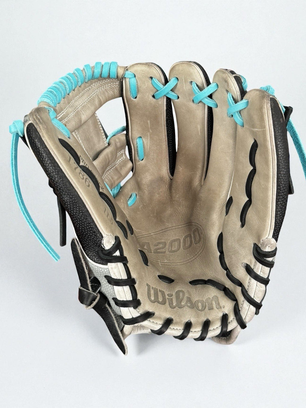 Wilson A2000 1786SS Baseball Glove 11.5" infield RHT - Black