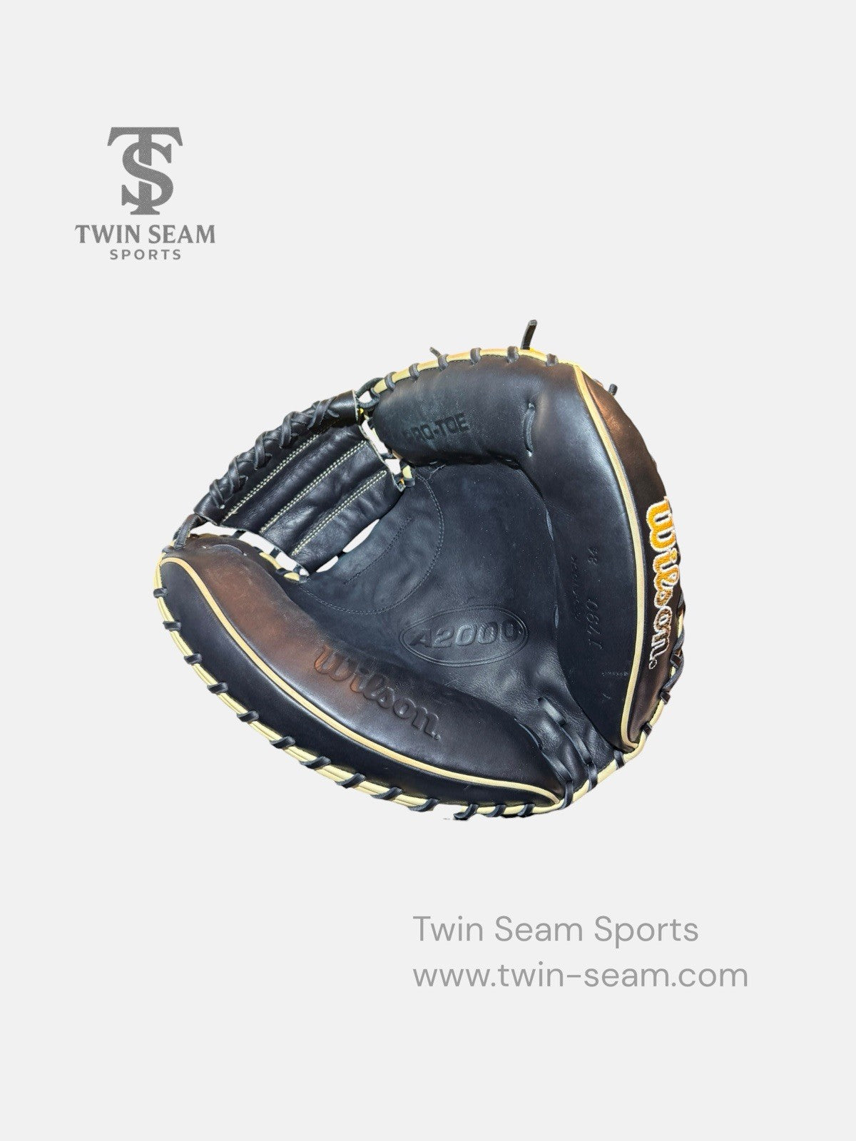 Wilson A2000 1790 34” SuperSkin Catcher’s Mitt RHT Black/Tan Baseball Glove
