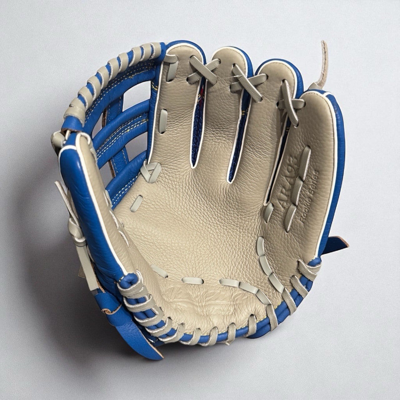 Akadema Rookie ARA93 - RT 11 Inches Youth Baseball Glove