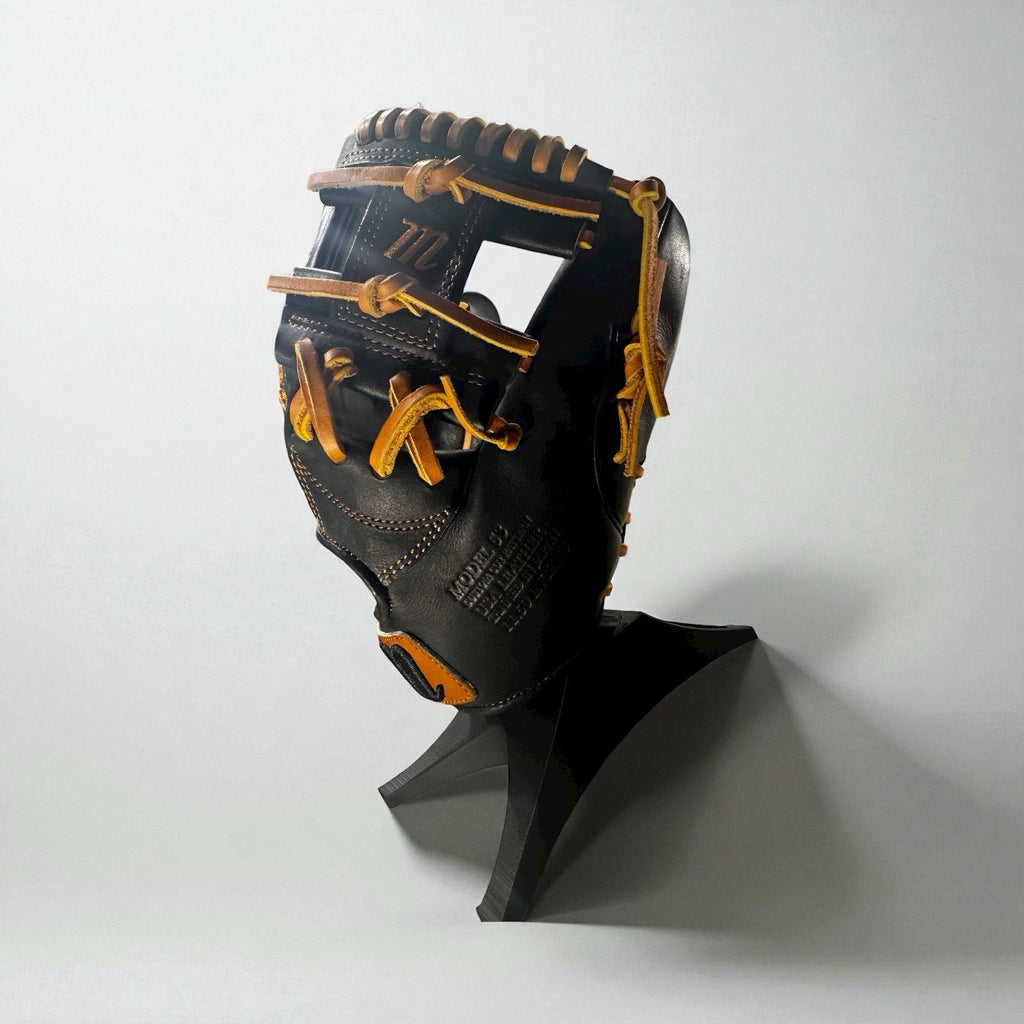Marucci Capitol Series 11.50” RHT Baseball Glove – Black/Gold – Brand New!