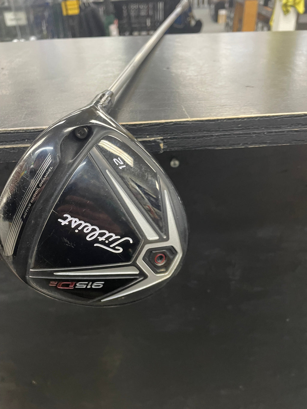 Titleist 915 D2 Driver (Used)