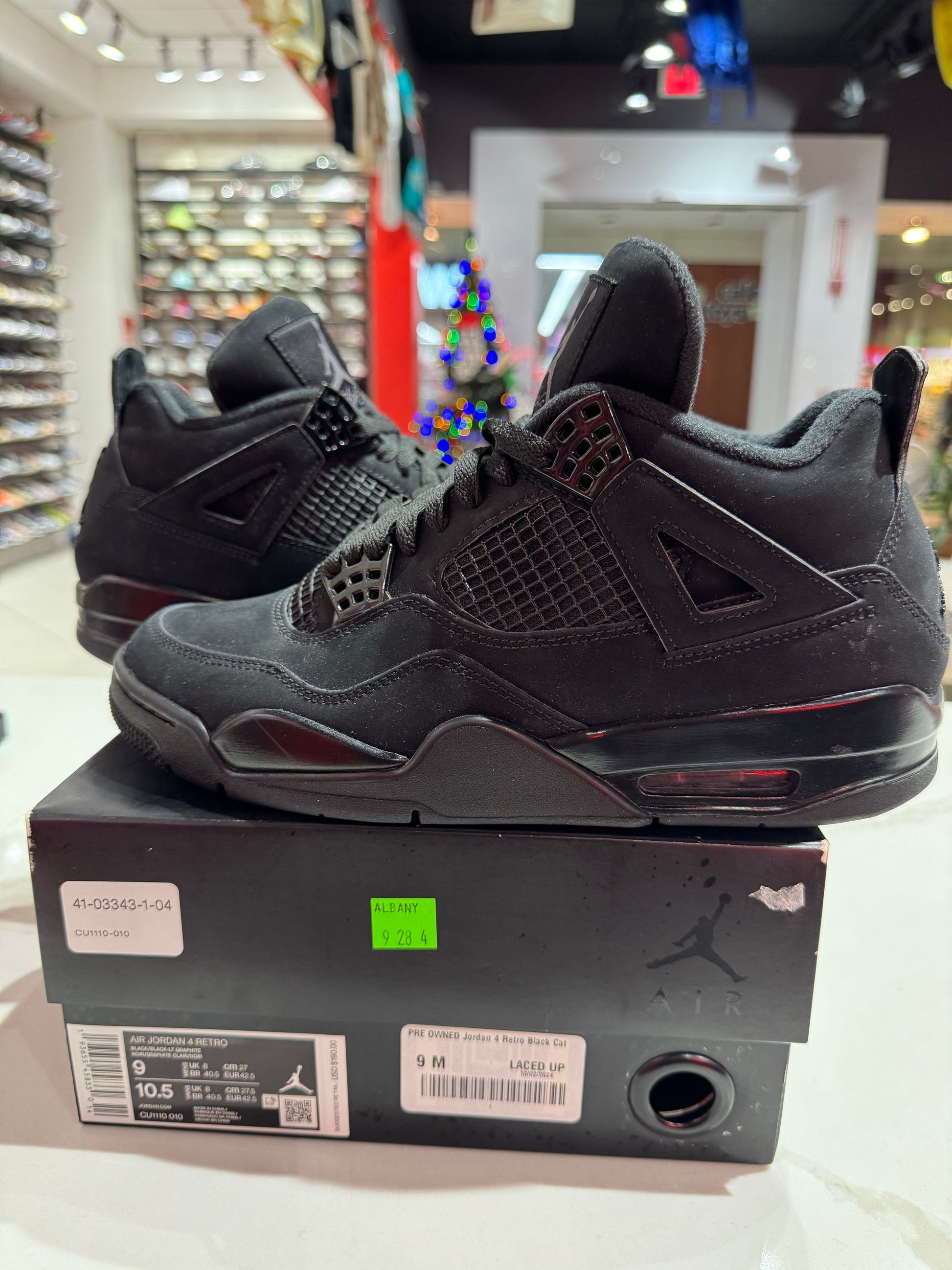 PRE OWNED Jordan 4 Retro Black Cat (2020)